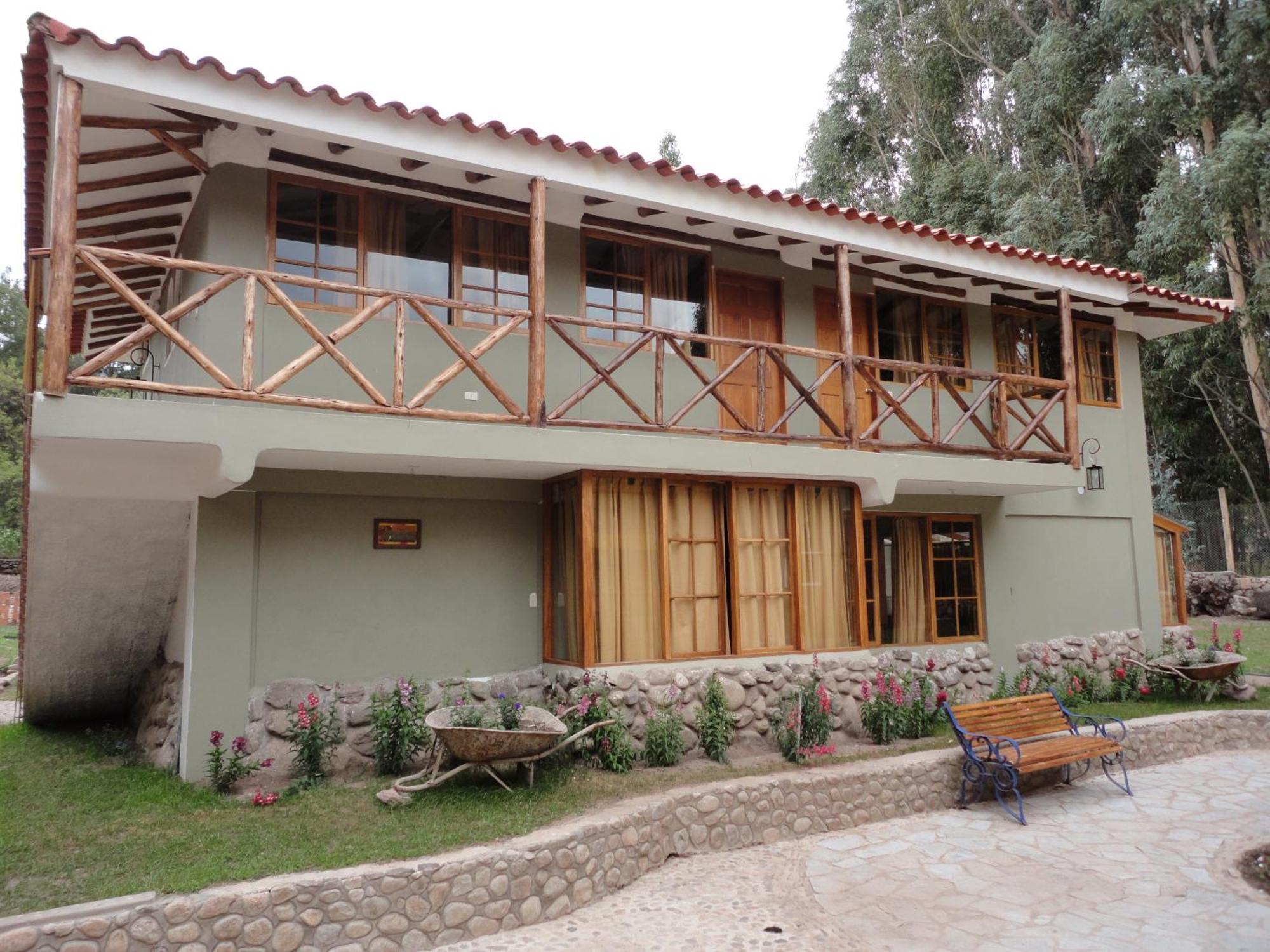 Hotel Pisonay Pueblo Urubamba Exterior photo
